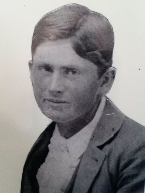 500px-Thompson-39458.jpg