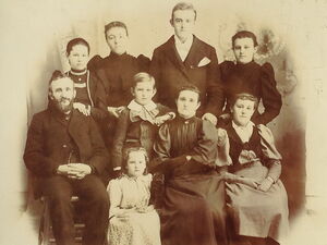 Ernest Augustus Van Vranken , Hannah Elizabeth Gladden and children