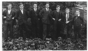 Sons of Adrianus van Rijs and Trijntje Buitenhuis (Johannes, Nicolaas, Reimert, Leendert, Arie, Dirk, & Willem