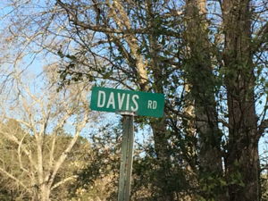 Davis Road (sign)