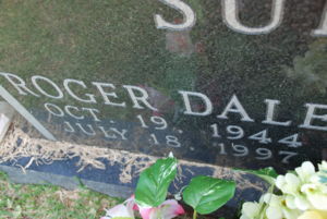 Roger Dale Sullivan - Headstone Close Up