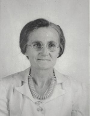 Leona (Sisk) McReynolds